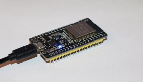 ESP32 Arduino IDE