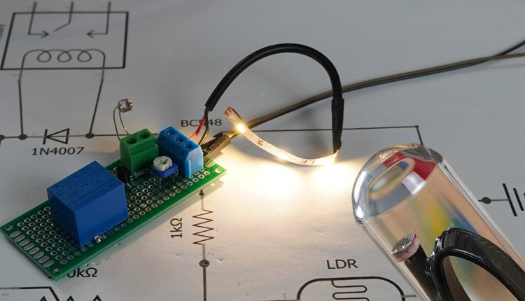 12V DC Dämmerungsschalter mit Relais und LDR bauen